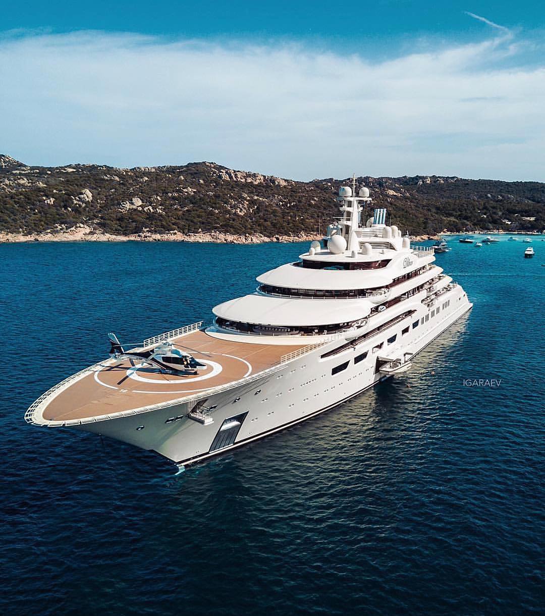 dilbar yacht charter